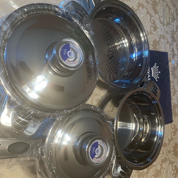 Set of Cooking pans - Picture 1 of 3
